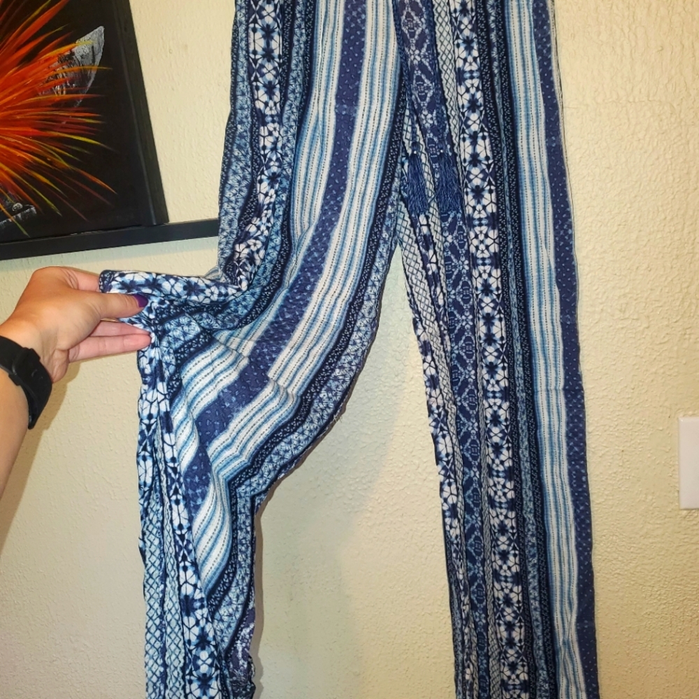 Bell bottom pants
